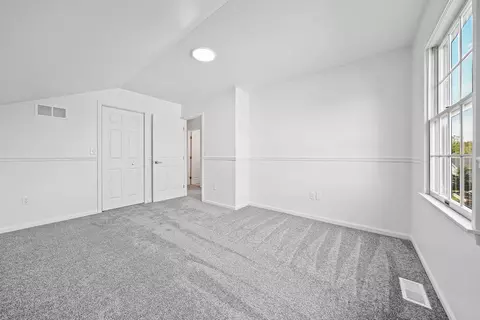 8774 King Pl, Crown Point, IN 46307 photo 14