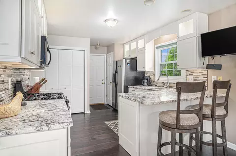 Kitchen - 7790 E 157th Ave, Hebron, IN 46341 photo 1 of 1
