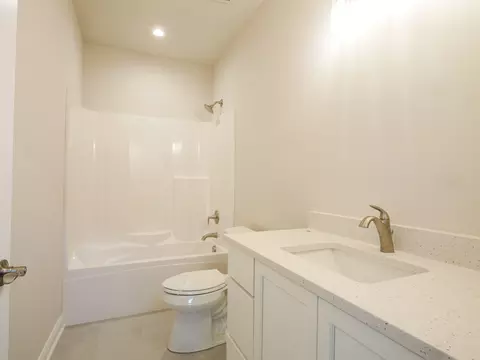 306 Sawgrass Dr, Crown Point, IN 46307 photo 11