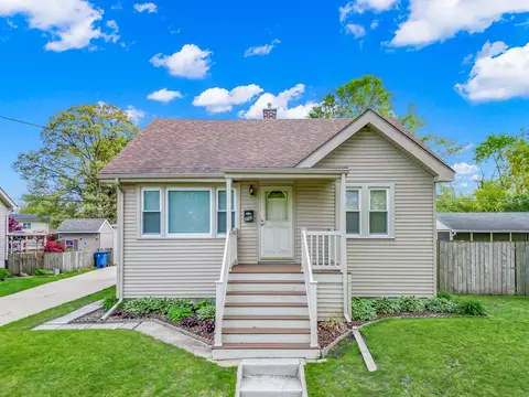 3722 Highway Ave, Highland, IN 46322