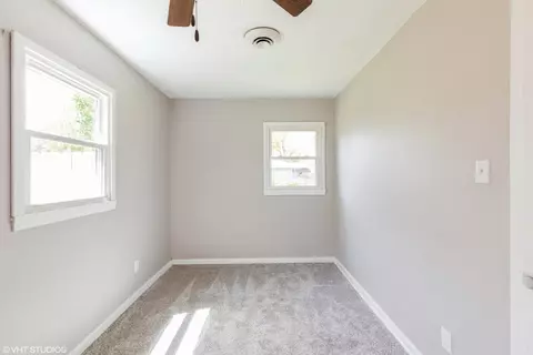 Bedroom - 316 N Dwiggins Ave, Griffith, IN 46319 photo 2 of 2