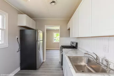Kitchen - 316 N Dwiggins Ave, Griffith, IN 46319 photo 2 of 2