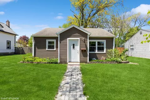 Exterior - 316 N Dwiggins Ave, Griffith, IN 46319 photo 1 of 9