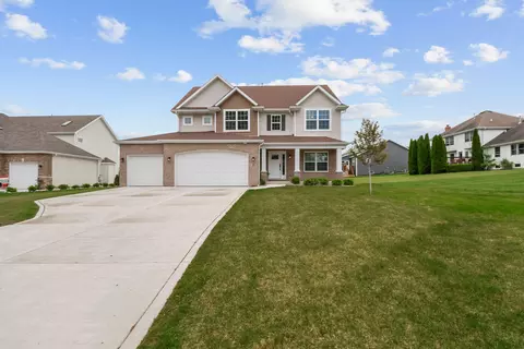 Exterior - 75 Bergamo Ln, Crown Point, IN 46307 photo 1 of 4