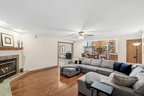 10257 New Devon St, Munster, IN 46321 photo 13