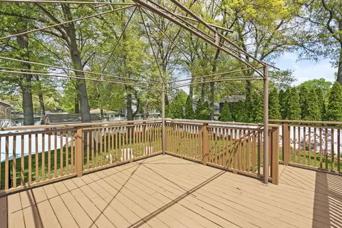 331 N Lillian St, Griffith, IN 46319 photo 26