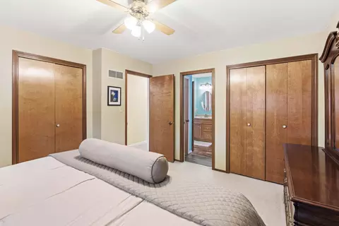331 N Lillian St, Griffith, IN 46319 photo 15