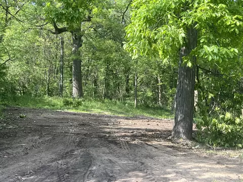 13947 Hobart St, Cedar Lake, IN 46303