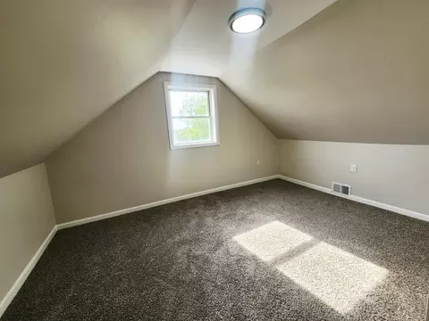 1760 Ellsworth Pl, Gary, IN 46404 photo 17