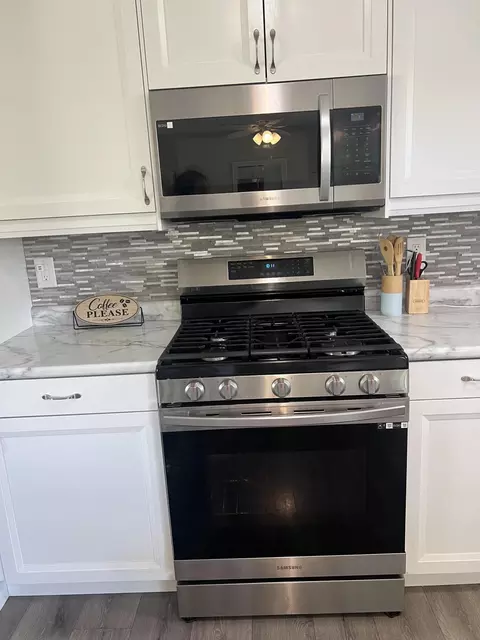 Kitchen - 8367 Webster Ct, Crown Point, IN 46307 photo 2 of 3