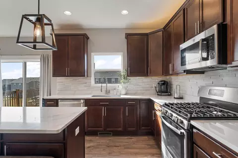 2307 Wicklow Dr, Valparaiso, IN 46385 photo 13
