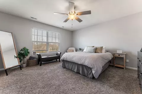 2307 Wicklow Dr, Valparaiso, IN 46385 photo 17