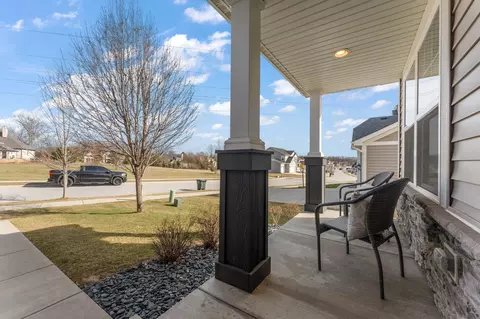 2307 Wicklow Dr, Valparaiso, IN 46385 photo 28