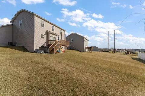 2307 Wicklow Dr, Valparaiso, IN 46385 photo 33