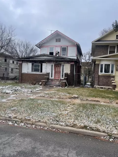 668 Harrison St, Gary, IN 46402 photo 1