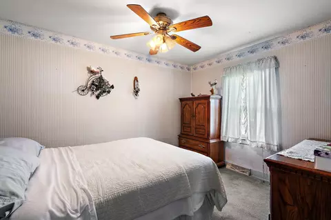 1446 N Broad St, Griffith, IN 46319 photo 11