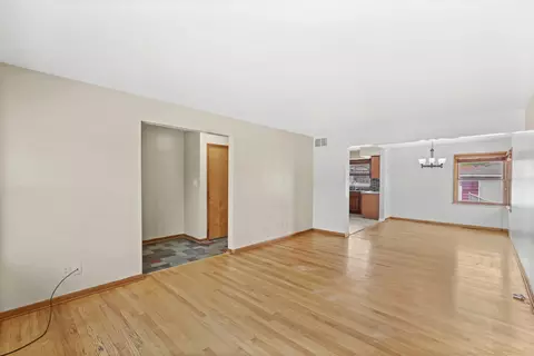 8452 Forest Ave, Munster, IN 46321 photo 9