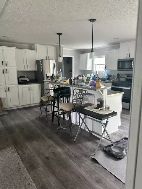 10975 N 506, De Motte, IN 46310 photo 4
