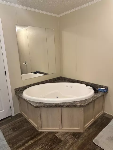 10975 N 506, De Motte, IN 46310 photo 8