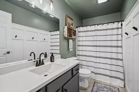 Bath - 219 Juniper St, De Motte, IN 46310 photo 1 of 2