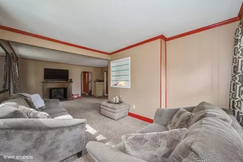 408 E 12th St, Hobart, IN 46342 photo 13