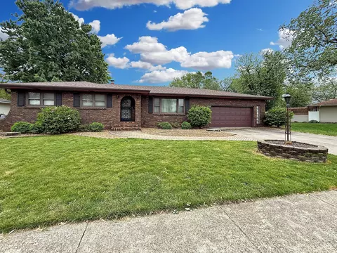 3248 41st St, Highland, IN 46322