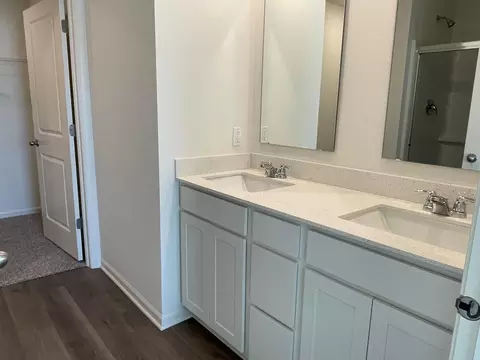 610 Ensign Pl, Hebron, IN 46341 photo 9