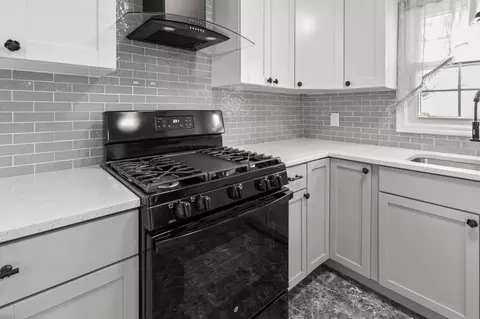 Kitchen - 353 N Wright St, Griffith, IN 46319 photo 6 of 7