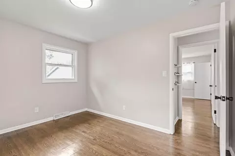 Bedroom - 353 N Wright St, Griffith, IN 46319 photo 5 of 10