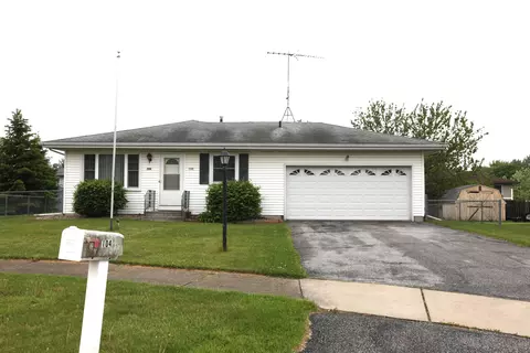 104 Beech Ct, Hebron, IN 46341 photo 2