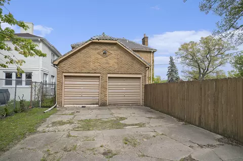 Exterior - 660 Mckinley St, Gary, IN 46404 photo 4 of 5