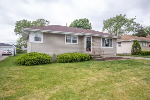 3520 42nd Pl, Highland, IN 46322
