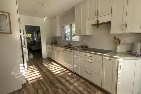 Kitchen - 1163 N Rush St, Gary, IN 46403 photo 2 of 3