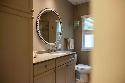 Bath - 1163 N Rush St, Gary, IN 46403 photo 2 of 3