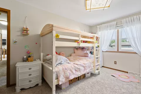 Bedroom - 430 N Wright St, Griffith, IN 46319 photo 5 of 7