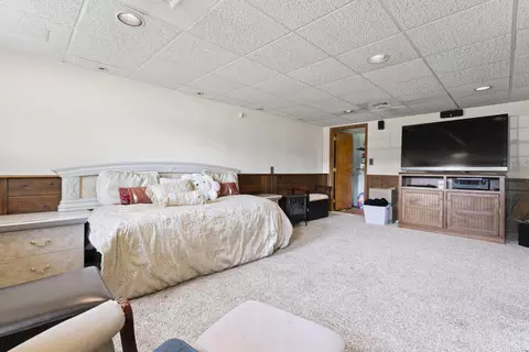 Bedroom - 430 N Wright St, Griffith, IN 46319 photo 7 of 7