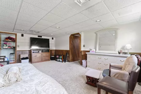 Bedroom - 430 N Wright St, Griffith, IN 46319 photo 6 of 7