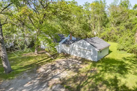 3733 Taney Pl, Gary, IN 46408 photo 2