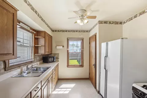 7221 Jackson Ave, Hammond, IN 46324 photo 9