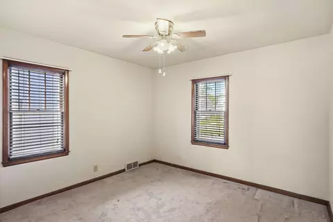 7221 Jackson Ave, Hammond, IN 46324 photo 12