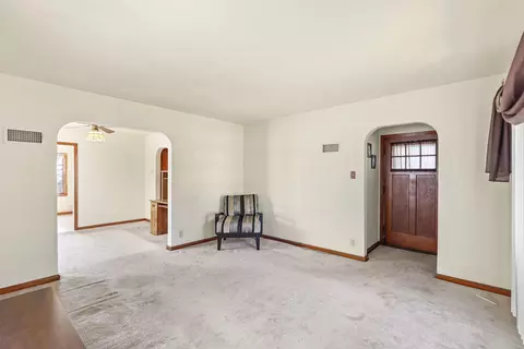 7221 Jackson Ave, Hammond, IN 46324 photo 5