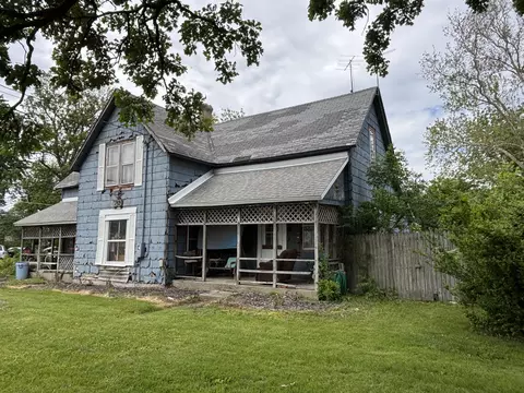 526 W Clark St, Rensselaer, IN 47978