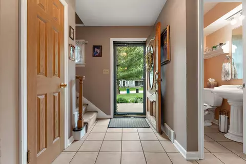 8308 Howard Ave, Munster, IN 46321 photo 3