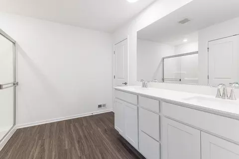 Bath - 18640 Norwell St, Lowell, IN 46356 photo 3 of 4