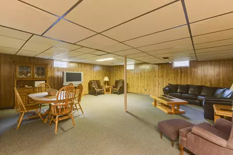 8546 Garfield Ave, Munster, IN 46321 photo 15