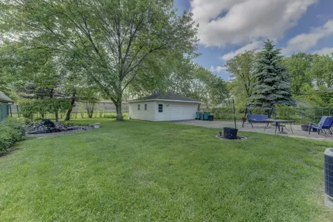 8546 Garfield Ave, Munster, IN 46321 photo 24