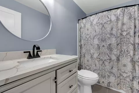 Bath - 8750 Selina Dr, Wheatfield, IN 46392 photo 1 of 5