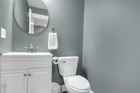 Bath - 8750 Selina Dr, Wheatfield, IN 46392 photo 5 of 5