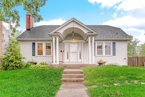 310 Hoffman St, Crown Point, IN 46307 photo 1