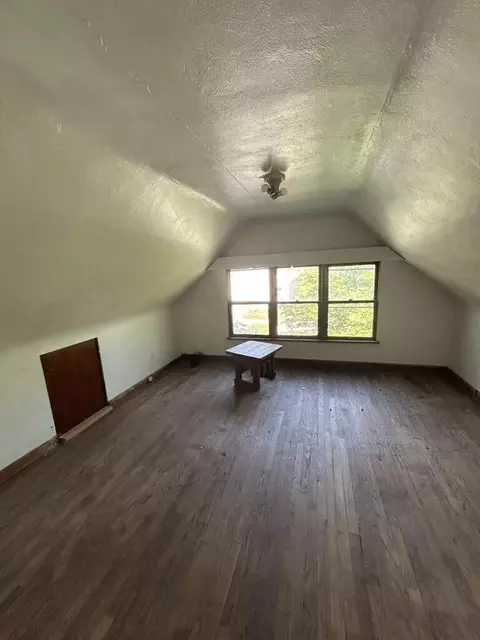 3877 Madison St, Gary, IN 46408 photo 7